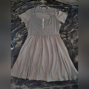 Gothic dress with pockets